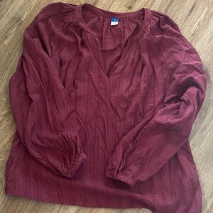 Old navy m medium maroon burgundy cotton notch v-neck top blouse shirt peasant